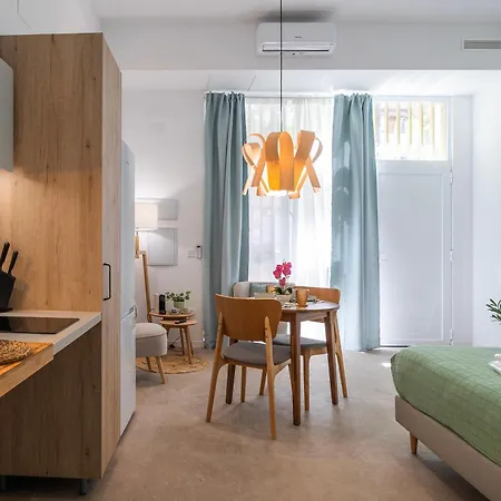 If - Loft Estudios Encantadores Y Bien Conectados En Zona Residencial Malilla Апартаменты