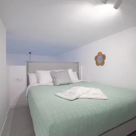 Apartment If - Loft Estudios Encantadores Y Bien Conectados En Zona Residencial Malilla Valencia