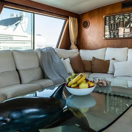 Yacht Our Alissa Valencia