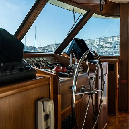 Yacht Our Alissa * Valencie