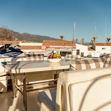 Yacht Our Alissa Botel *