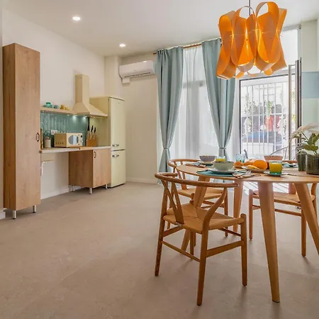 Rm29 Loft - Espacioso Estudio Con Terraza En Zona Ayora Daire *