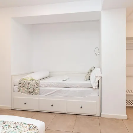 Aparthotel Bet - Abastos 3*