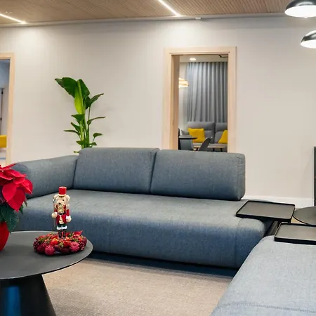 Dorm4you Arena 2 4* فالنسيا