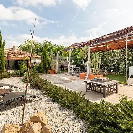 Les Moreres A Space For Tranquility Feriehus Valencia