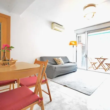 Piso Completo A Minutos De La Playa Apartment *