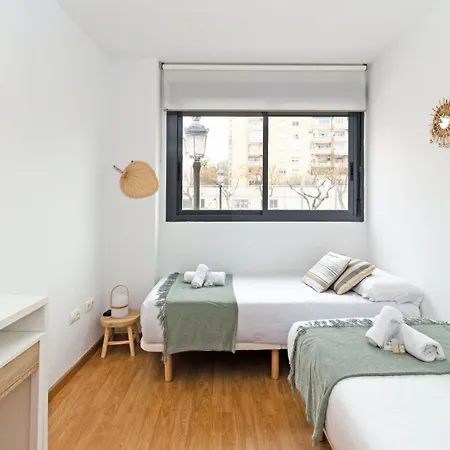 Guestready - Lovely Near The דירה ולנסיה