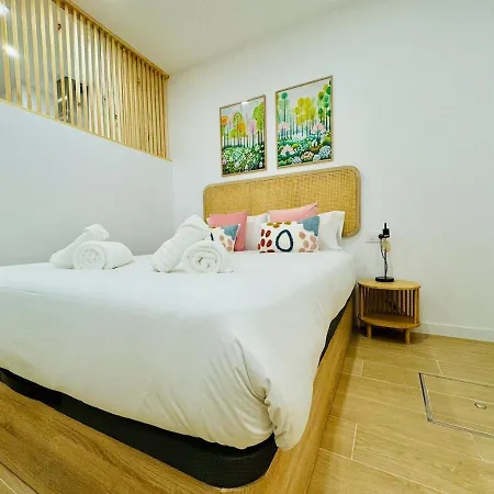 Loft 1 - Space & Conform Close To Center Apartment Valencia