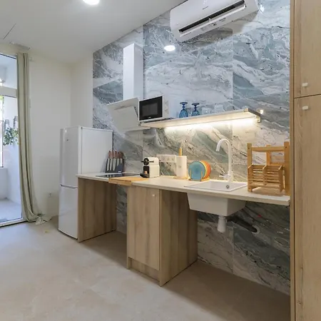 Rmz31 Loft - Espacioso Y Acogedor Estudio Con Terraza En Zona Ayora