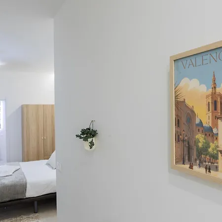 Rmz31 Loft - Espacioso Y Acogedor Estudio Con Terraza En Zona Ayora Valencia