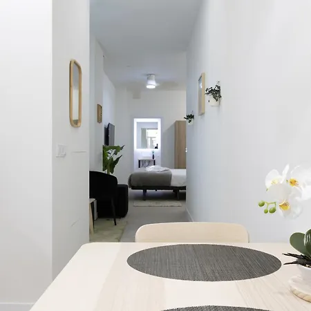 Apartment Rmz31 Loft - Espacioso Y Acogedor Estudio Con Terraza En Zona Ayora *