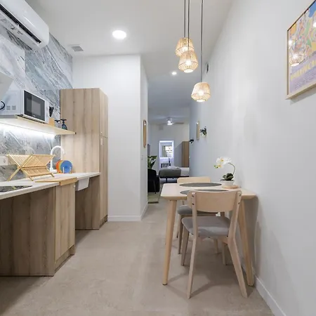 Rmz31 Loft - Espacioso Y Acogedor Estudio Con Terraza En Zona Ayora * Valencia
