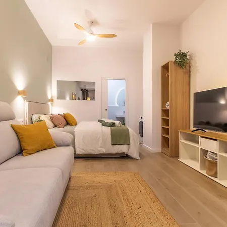 Paradise - Comodo Y Acogedor - Conectado Con Aeropuerto, Playa Y Centro Apartamento *