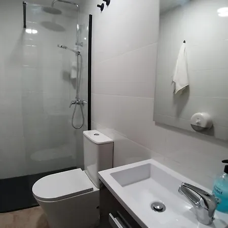 Optimus Comfort Campoamor 101 게스트하우스 4*