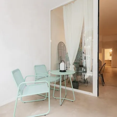 Apartment Chic & Cozy In Valencia