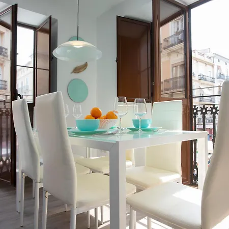 Apartment Singularstays Center *