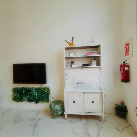 Loft Con Mucha Luz En El Centro Barrio Ruzafa * ולנסיה