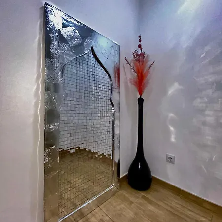 Frente Estacion De Tren Joaquin Sorolla Проживание в семье *