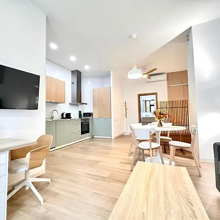 Valentia Beachside Modern Style * Valencia