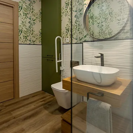Modern 1 Bedroom In Historic Center • Ground F *