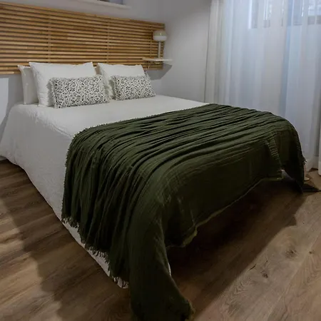 Modern 1 Bedroom In Historic Center • Ground F شقة فالنسيا
