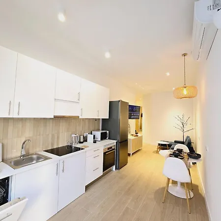 Cozy Retreat In Heart Of Perfect For Couples N Families ולנסיה