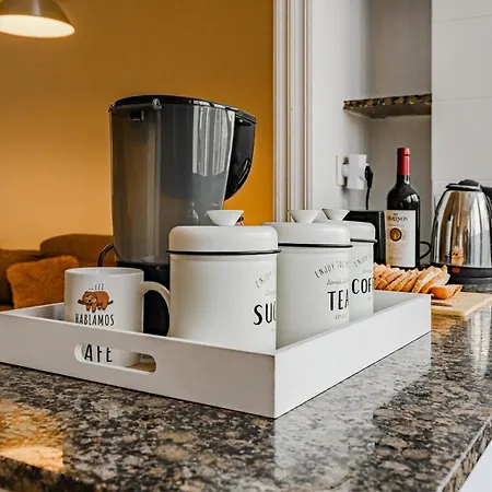Apartamento Cabanal House - 10 Min To Ocean , Fastwifi , Smarttv, Ac Valência