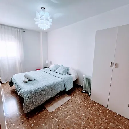 Confort Y Relax Centro Апартаменты *