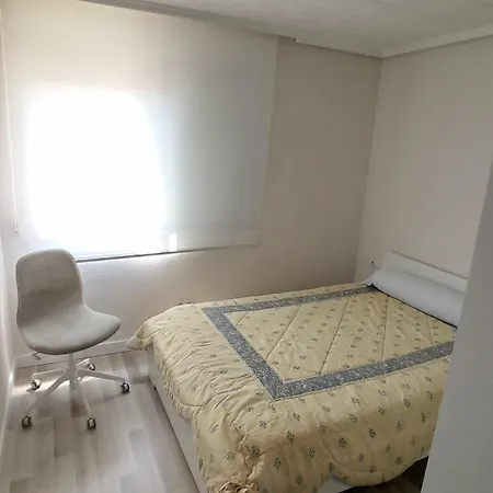 En El Cabanyal Enfrente De La Marina Real Apartamento Valencia