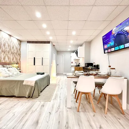 Estudio Benicalap Apartamento *