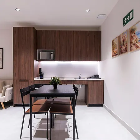 Vlc Host - Luz Casanova Apartamento