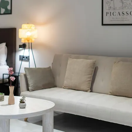 Vlc Host - Luz Casanova Apartamento