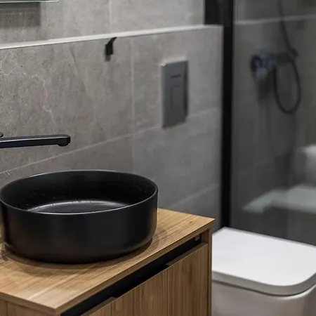 Premium By The Turia River 4