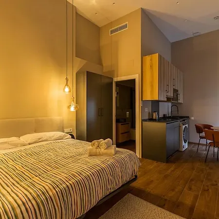 Premium By The Turia River 4