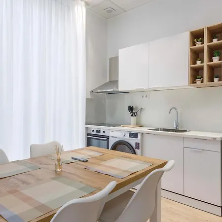 Grupo Torres De Quart Apartment *