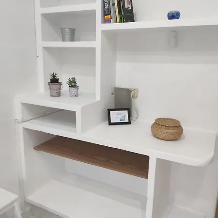 Casa Lumina Laura-Valencia Apartmán *