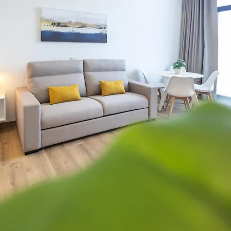 Les Arts Plaza By Concept Flats *