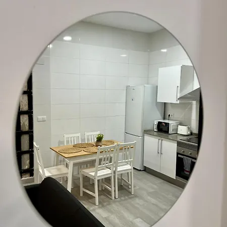 Luminoso Apartamento Familiar Y Patio Privado