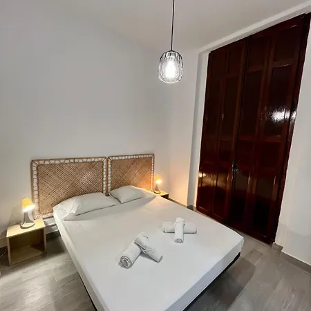 Apartamento Luminoso Familiar Y Patio Privado *