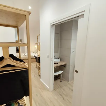 Travel Habitat Ruzafa Lofts *