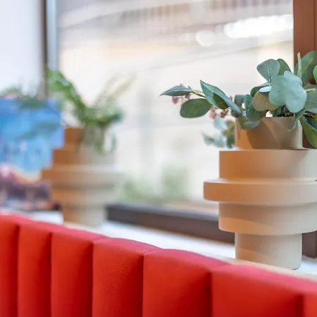 Nido Malvarrosa Hotel *