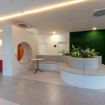 Nido Malvarrosa Apartahotel Valencia