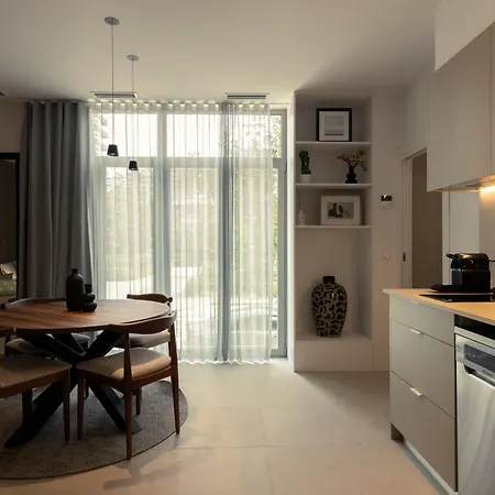 Dorm4you Arena Apartahotel Valencia