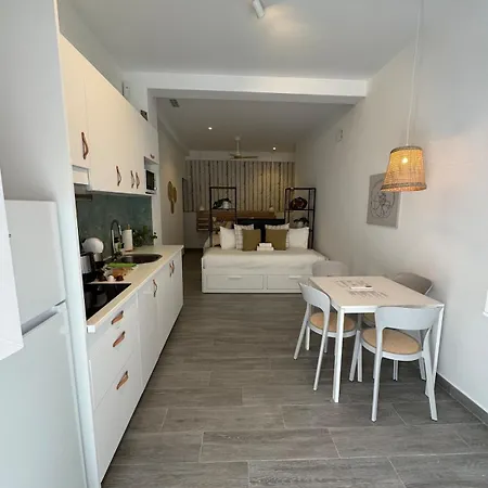 Loft In Valencia, Equipped And Very Well Decorated *