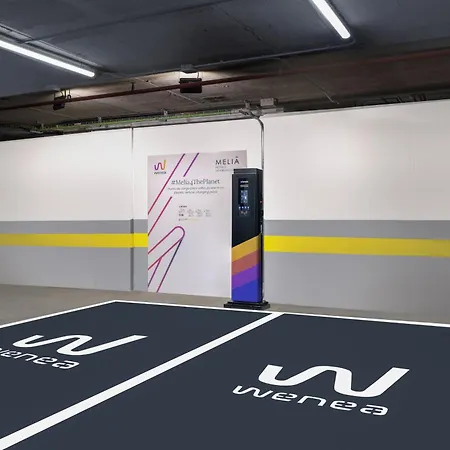 Отель Innside By Melia Oceanic 4*