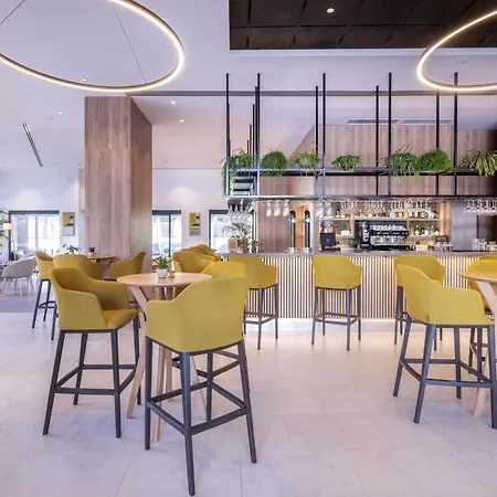 Innside By Melia Oceanic Отель Валенсия