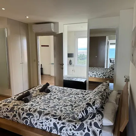 Spacious In With Sea View - 160 Sqm Apartment Valencia