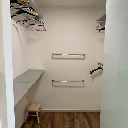 Apartment Spacious In With Sea View - 160 Sqm Valencia