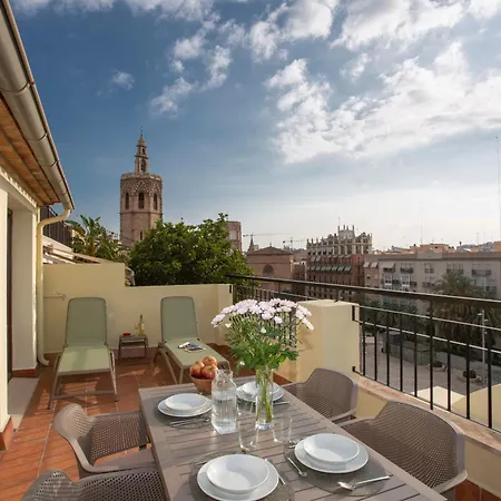 Singularstays ático Reina Catalina Valencia