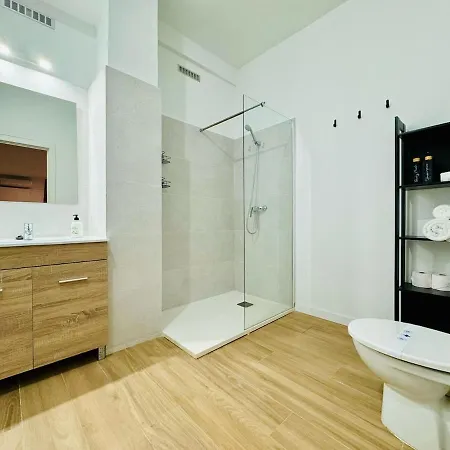 Ori A Cool & Wide Next To Historic Center Appartement *